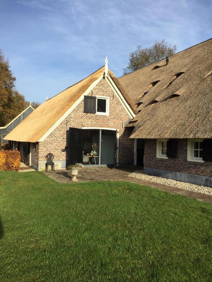De Rheezer Kamer Hardenberg Exterior photo